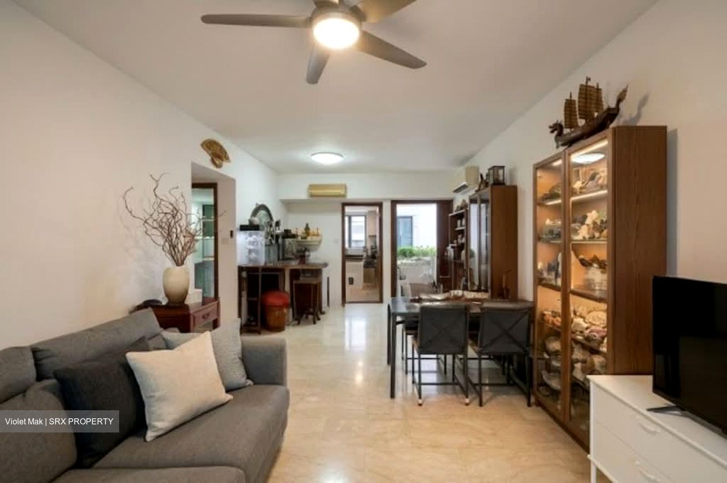 Central Grove (D14), Condominium #556616031